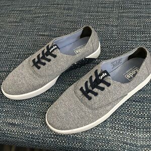 Women’s Keds Studio size 10